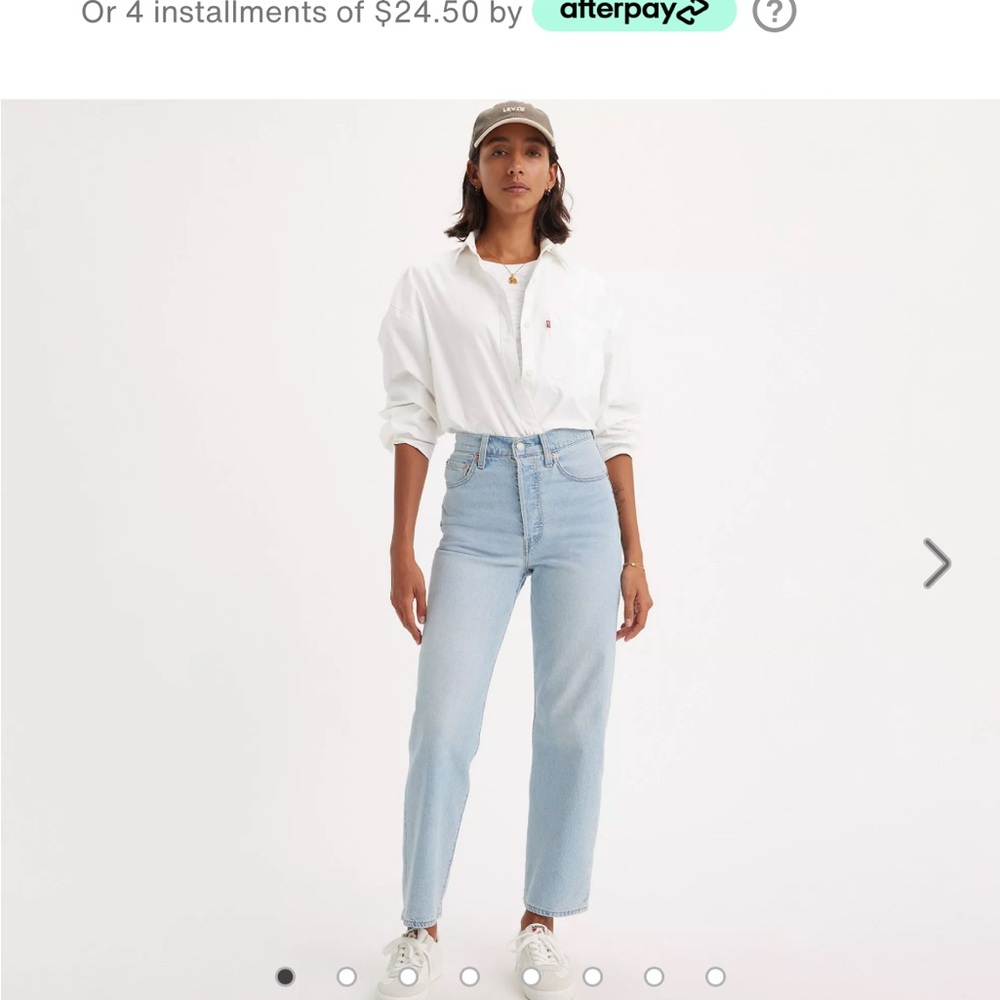 Levi’s Ribcage Ankle Jean- light blue